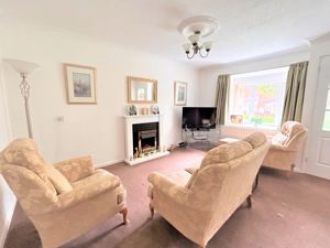 Living Room- click for photo gallery